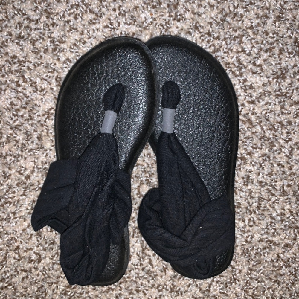 Black Women's Sanuk Sandals - Picture 3 of 4